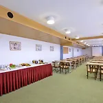 호텔 Danubius Marina 3*