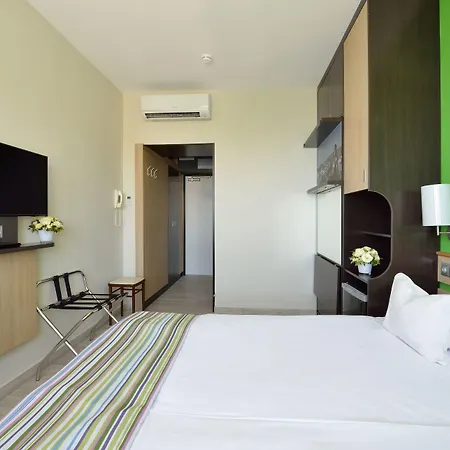 Hotel Danubius Marina 3*