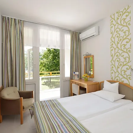 Hotel Danubius Marina 3*