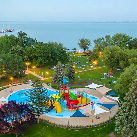 Hotel Danubius Marina
