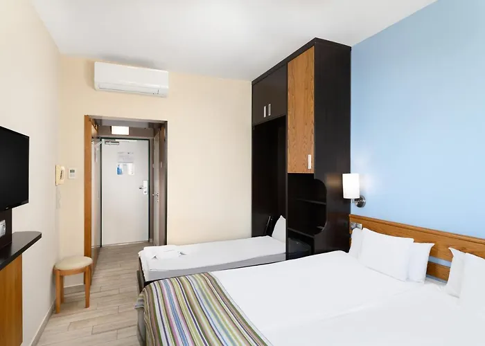 Szálloda Danubius Marina 3*